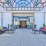 Golden Tulip Cdg Airport 4*