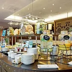 Golden Tulip Cdg Airport 호텔 4*