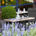 Golden Tulip Cdg Airport 호텔