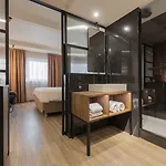 호텔 Golden Tulip Cdg Airport 루와시 앙 프랑스