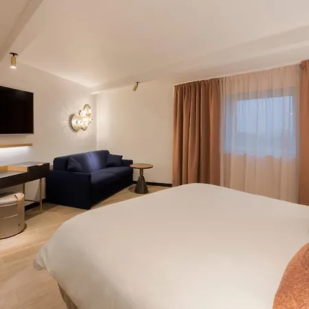 Hotel Golden Tulip Cdg Airport 4*