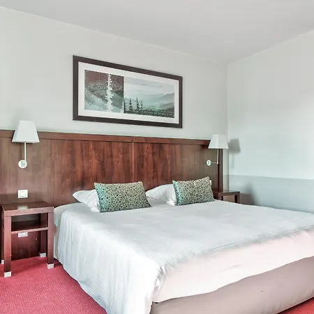 Golden Tulip Cdg Airport 4*