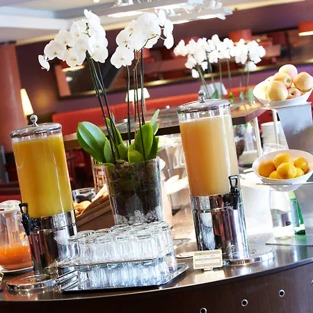 호텔 Golden Tulip Cdg Airport