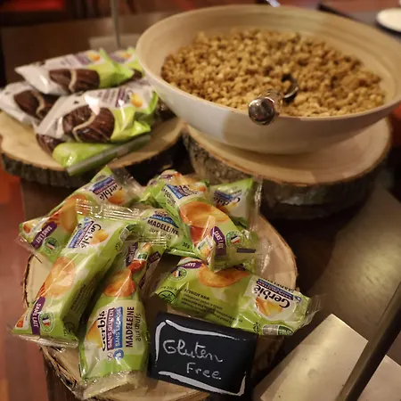 Hotel Golden Tulip Cdg Airport