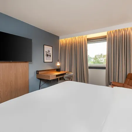 Golden Tulip Cdg Airport Hotel