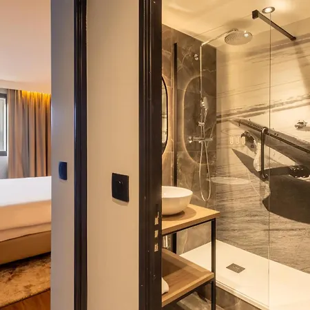 Golden Tulip Cdg Airport Hotel 4*
