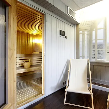 Hotel Golden Tulip Cdg Airport 4*