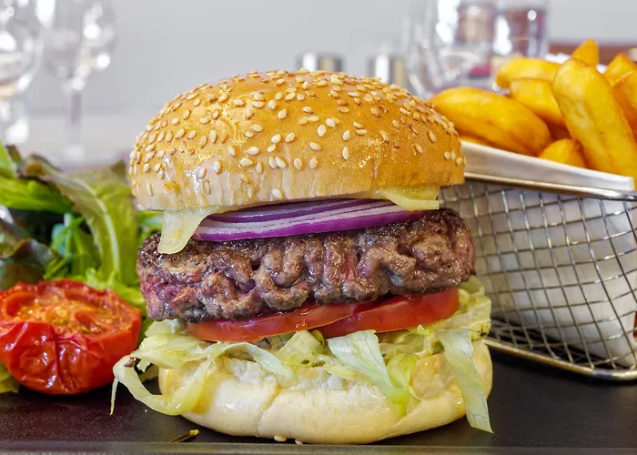 Golden Tulip Cdg Airport 4*