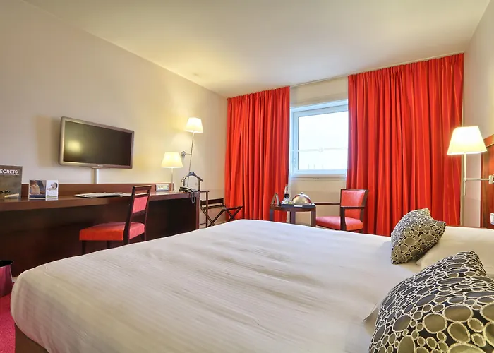 Hotel Golden Tulip Cdg Airport