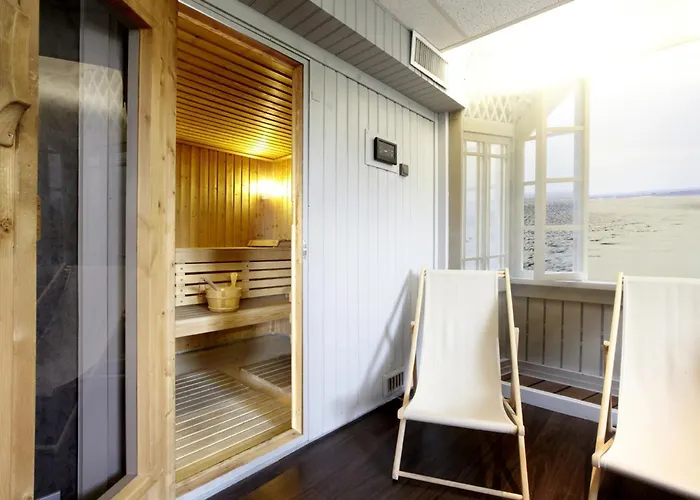 Hotel Golden Tulip Cdg Airport 4*